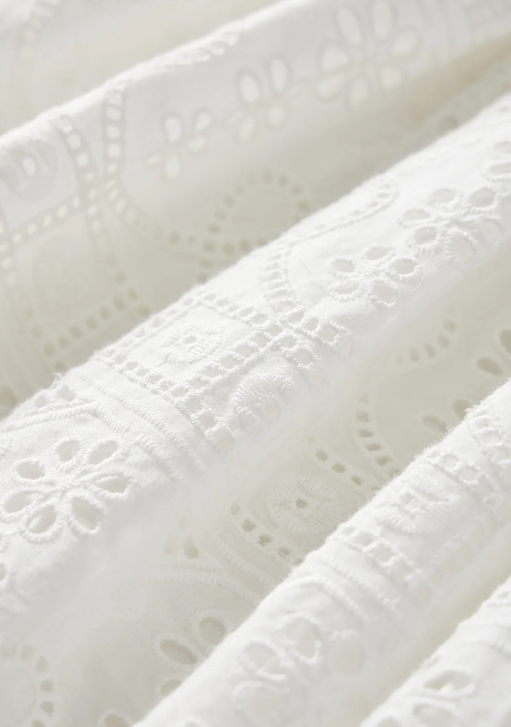 Alegra Embroidered Skirt - Image 5