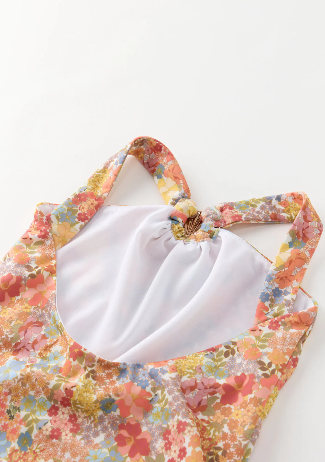 Avelle Full Piece - Image 10