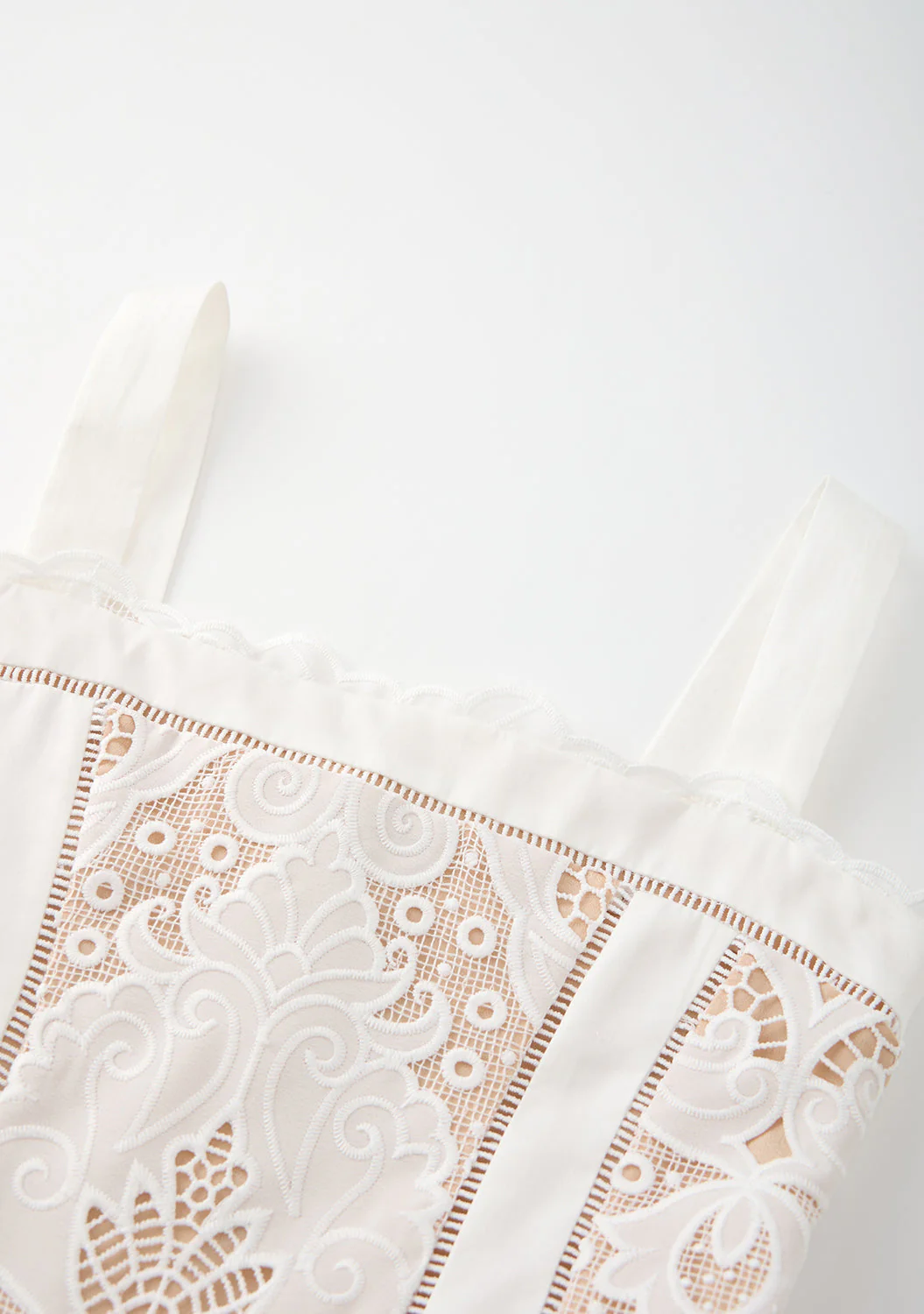 Celia Lace Maxi Dress - Image 6
