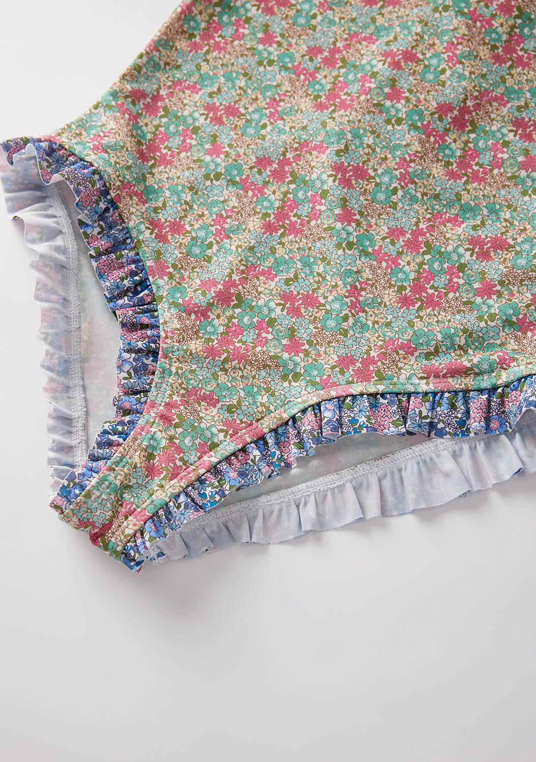 Ditsy Floral Rashie - Image 7