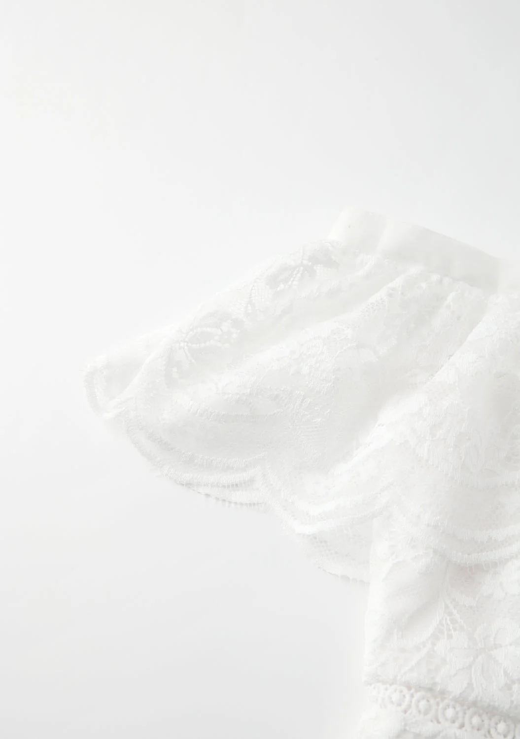 Emily Lace Maxi Dress - Image 5