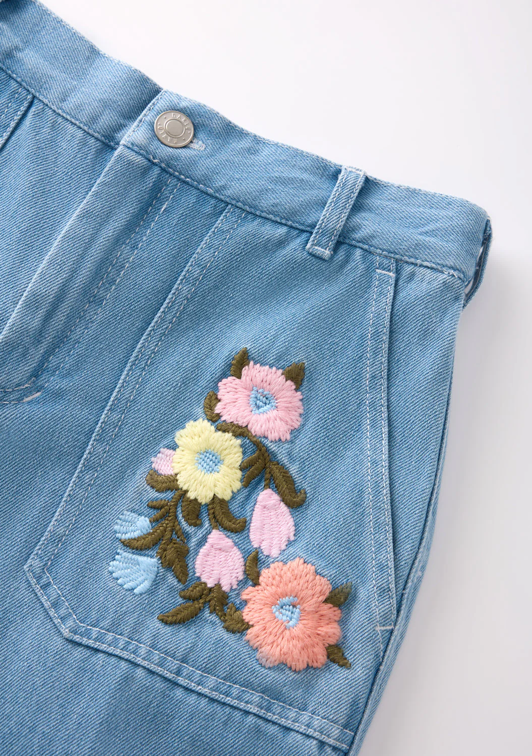 Grace Embroidered Jeans - Image 5