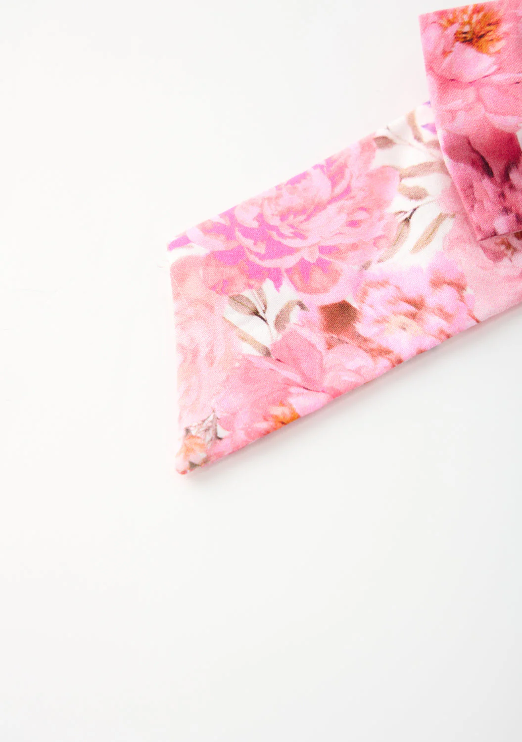Julietta Bow Scrunchie - Image 4
