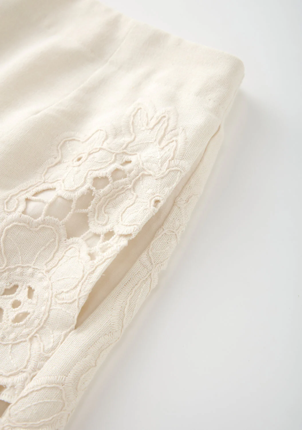 Kaitlyn Embroidered Shorts - Image 6