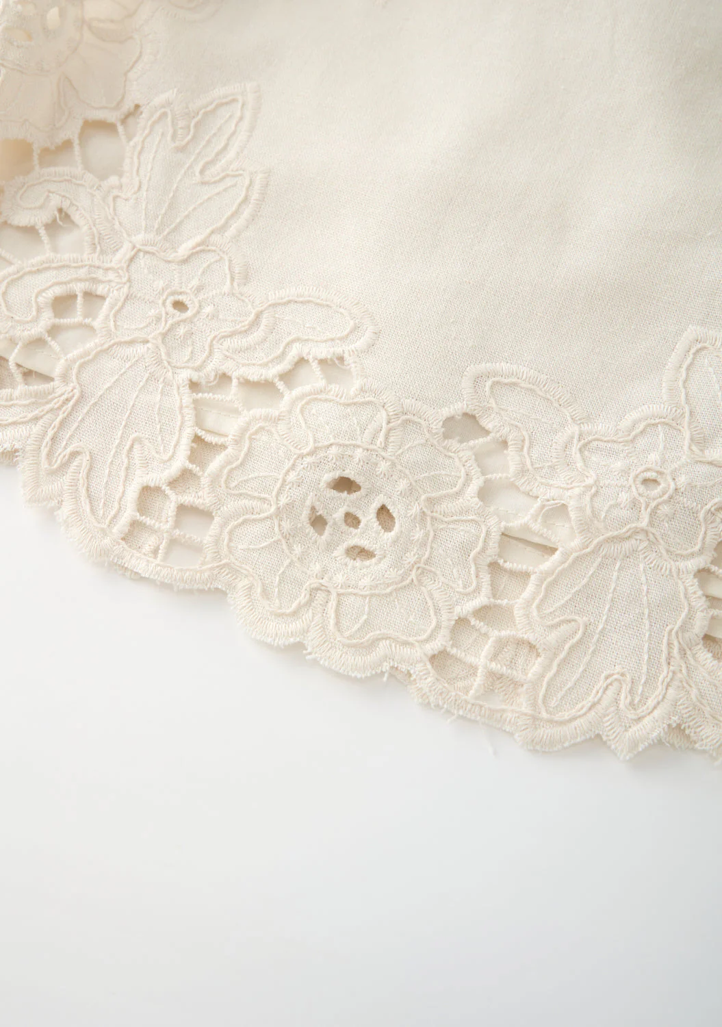 Kaitlyn Embroidered Top - Image 5