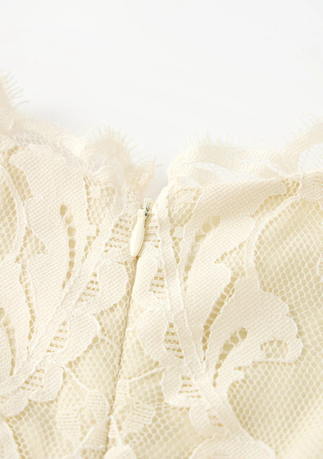 Peggy Lace Midi Dress - Image 10