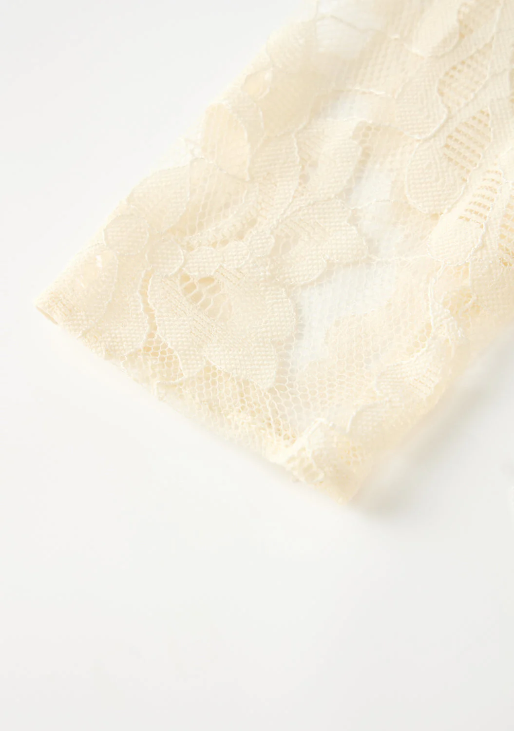 Peggy Lace Midi Dress - Image 7