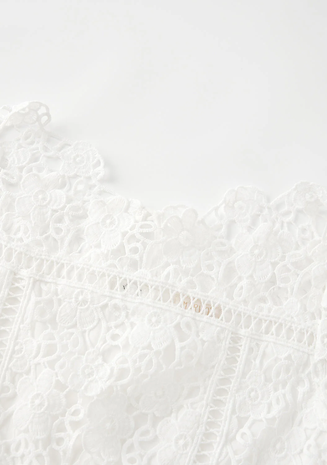 Wonderland Embroidered Dress - Image 15