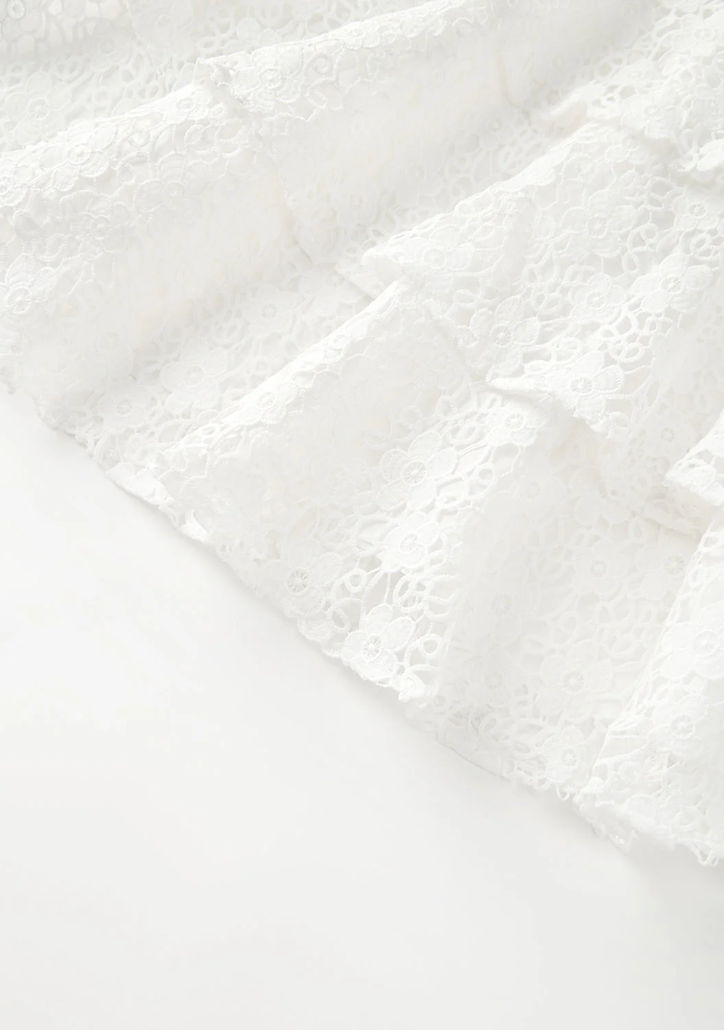 Wonderland Embroidered Dress - Image 18
