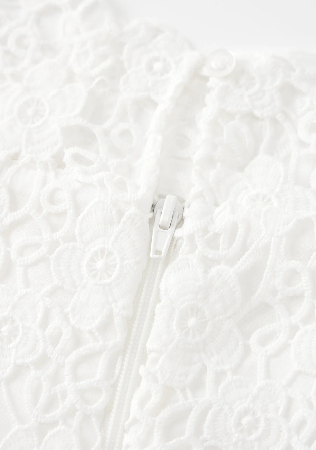 Wonderland Embroidered Dress - Image 20